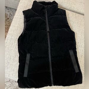 Athleta puffer vest